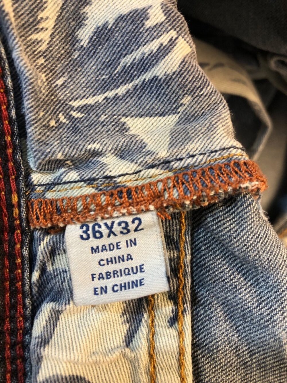 Tommy Bahama Sand Drifter Authentic Fit Blue Jean Coastal Resort Wear Size 36 - Picture 11 of 11